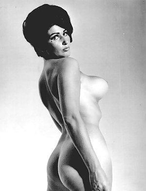 Naked Mature Vintage Porn Pictures